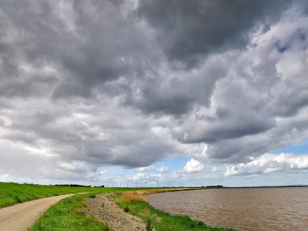 Dijk in de Noordoostpolder