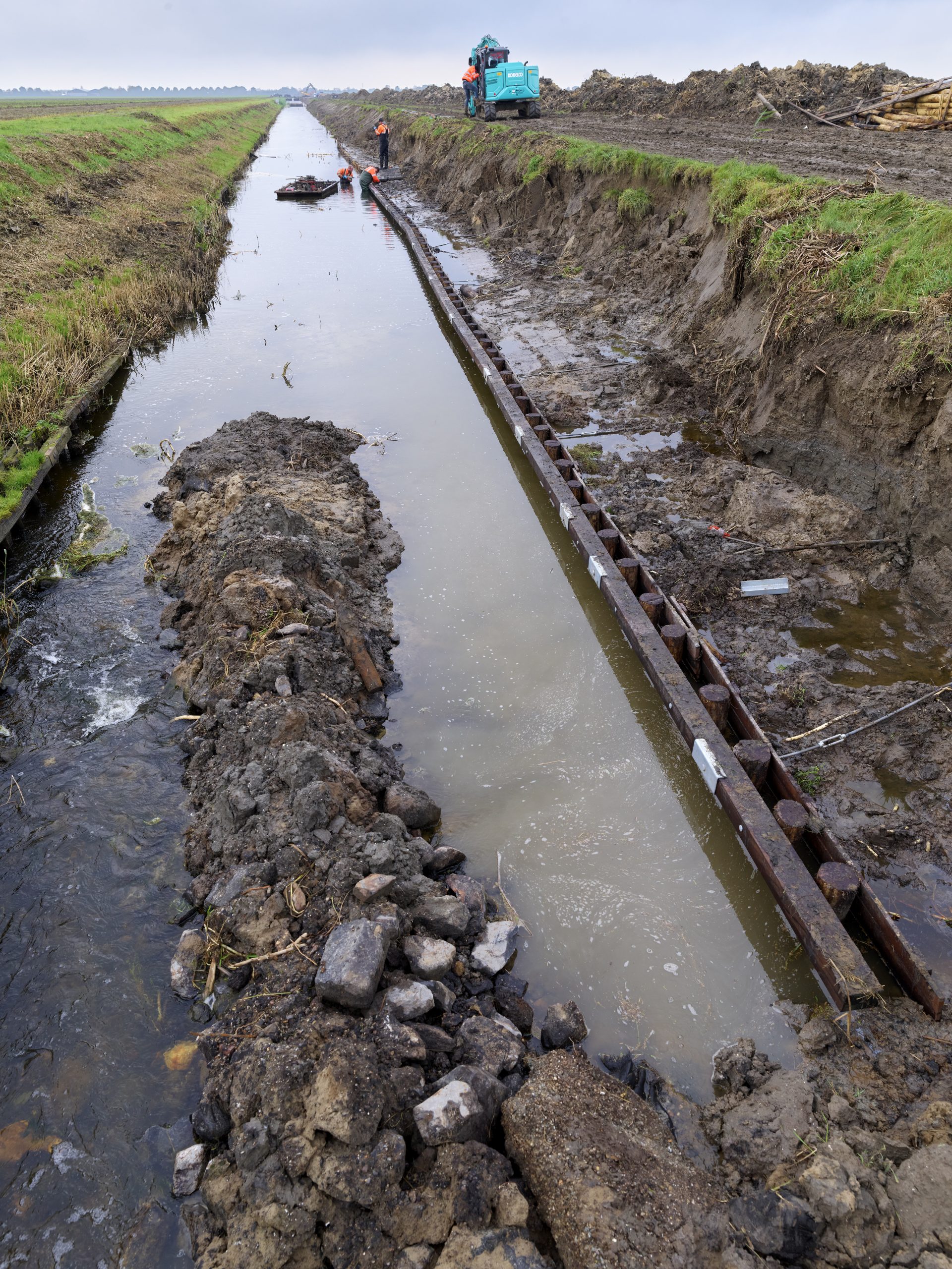 Start project vervangen behandelde oeverbeschoeiing